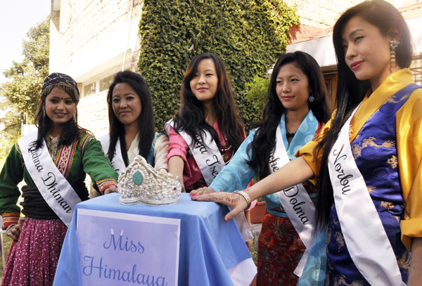 Miss Himalaya Contestants Rachna Dhiman, Thinley Yangchen,  Rinchen Dolma,  Kunga Tseten, and Anne Norbu.